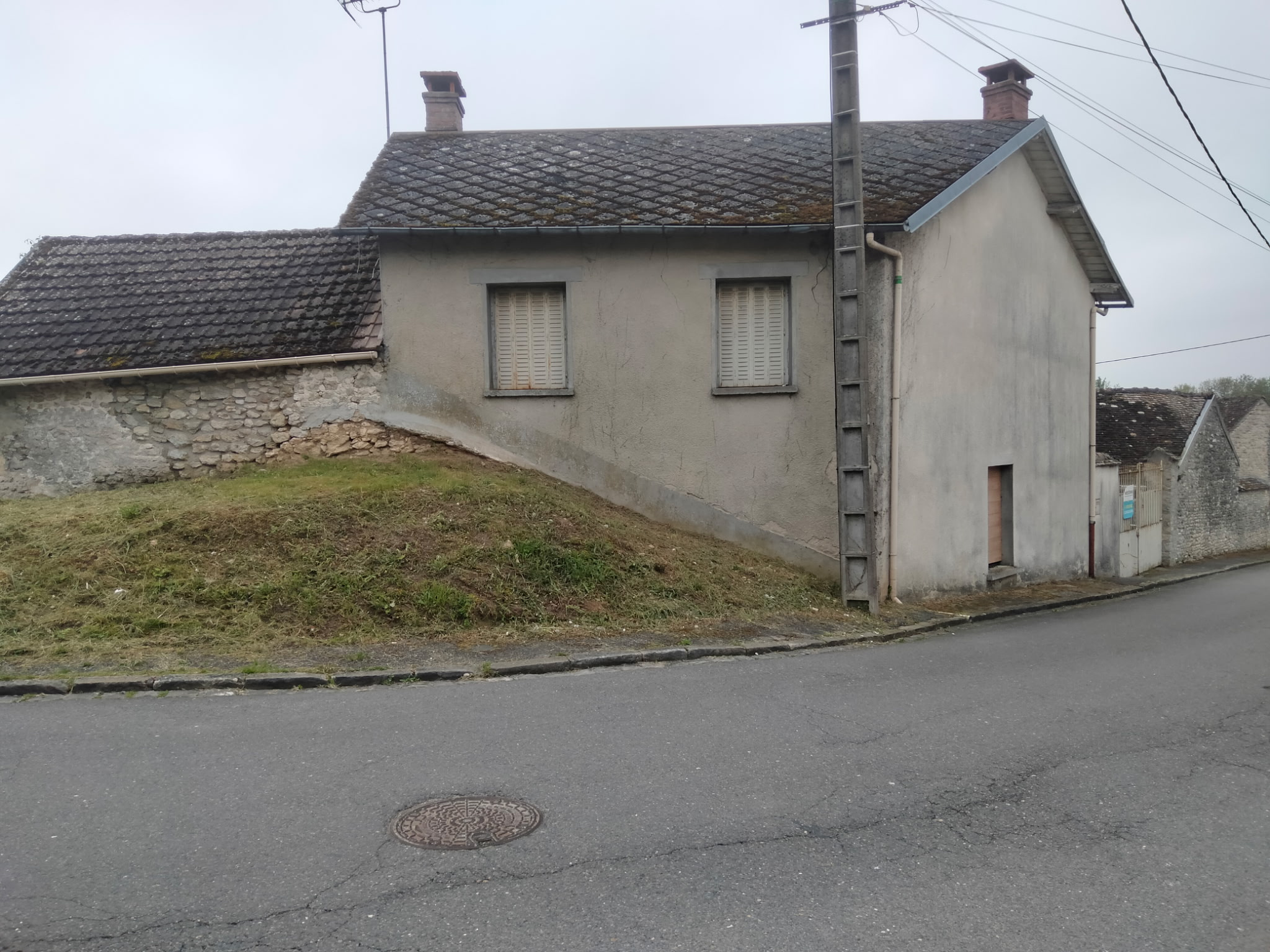 Maison à vendre à Le malesherbois, 114 m², 1 pièce – photo 1 sur 5
