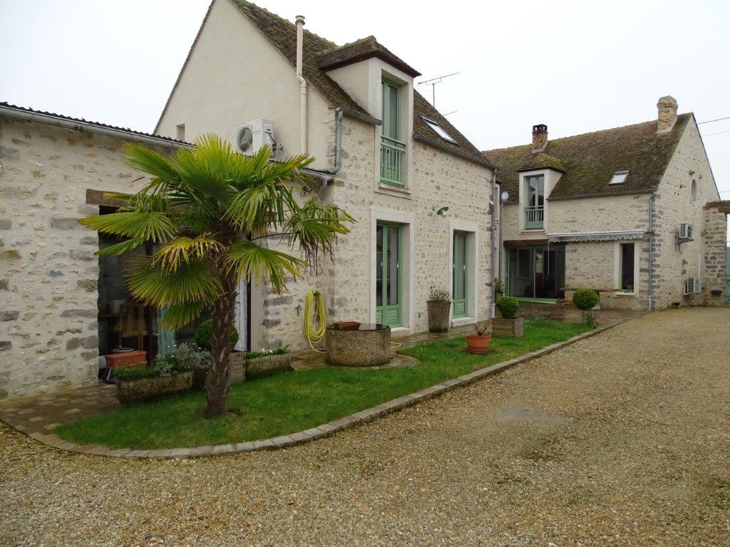 Maison à vendre à Amponville, 209 m², 7 pièces – photo 2 sur 11